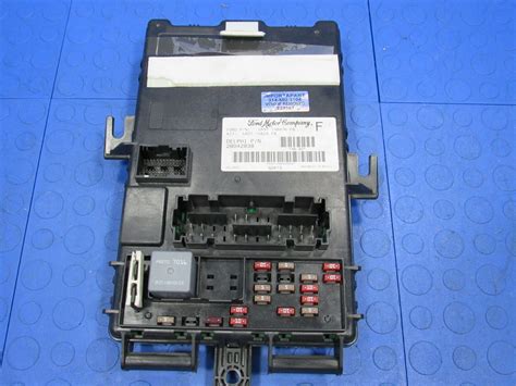 2006 mustang smart junction box diagram|2006 mustang sjb.